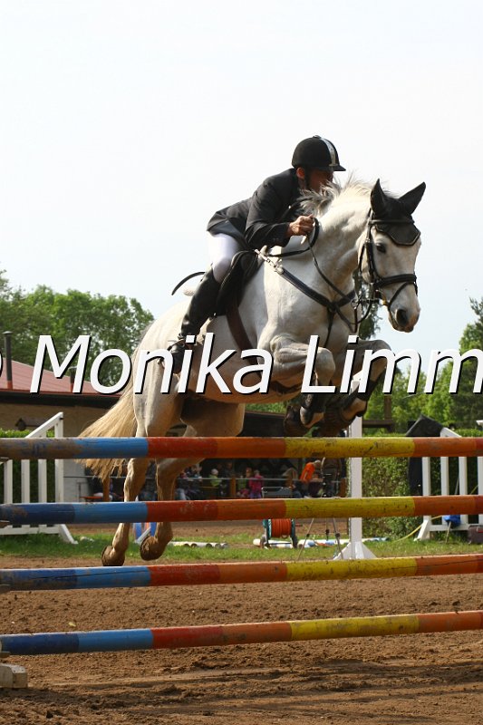 104M4046_Cimbalou_Spring M.JPG